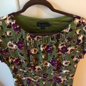 Boden floral dress, size 6, beautiful floral pattern